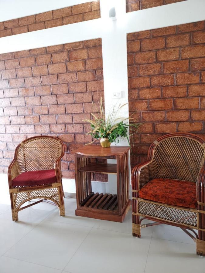 Dr Nisha'S Vedic Remedies Thiruvananthapuram Zewnętrze zdjęcie